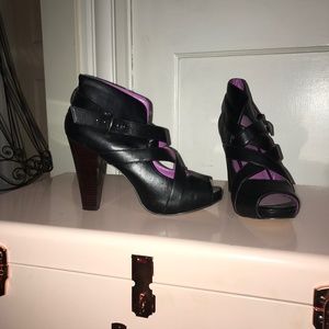 Steve Madden strapped heels
